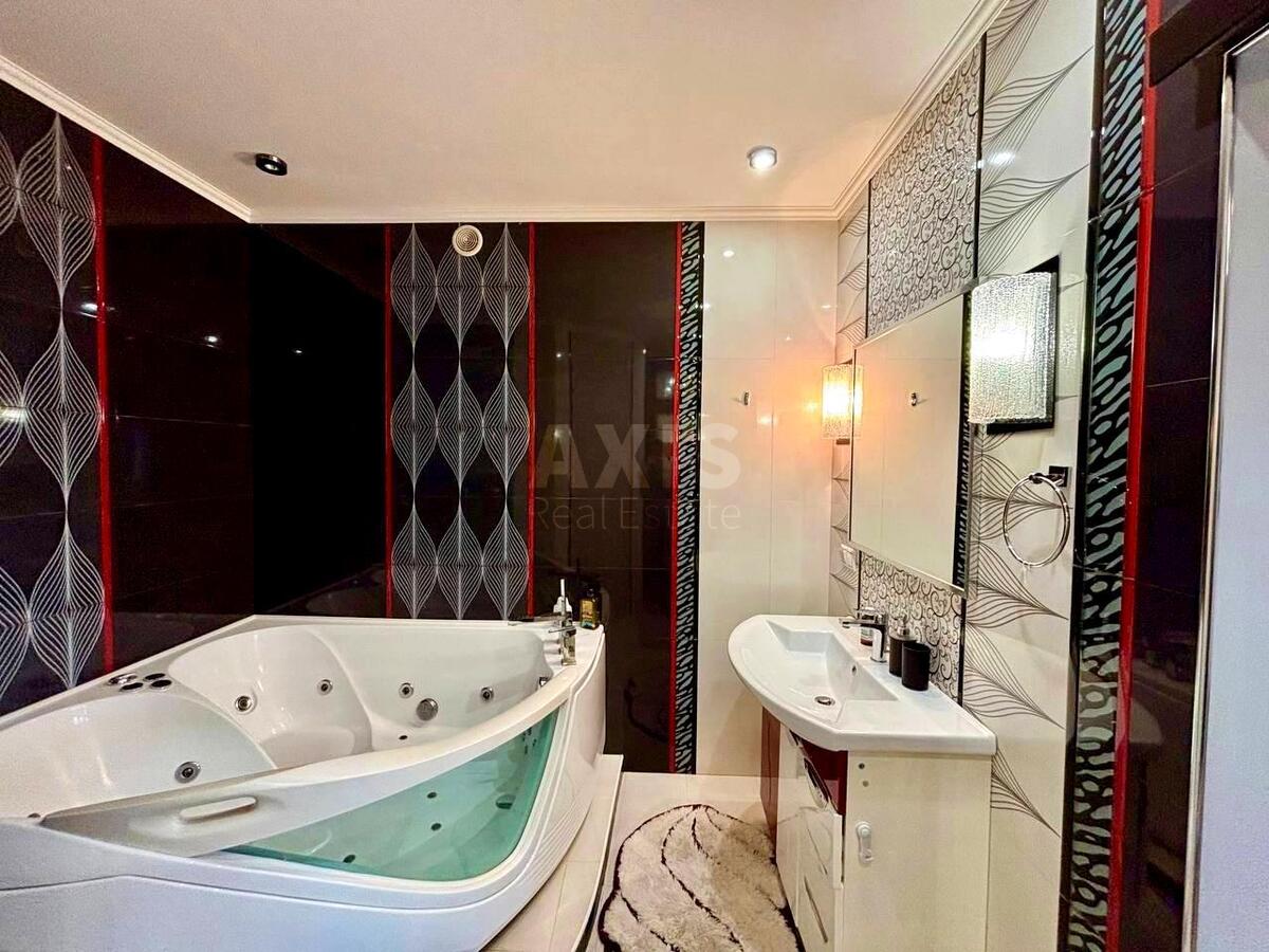2к квартира бул. Чоколовский 42А5990213