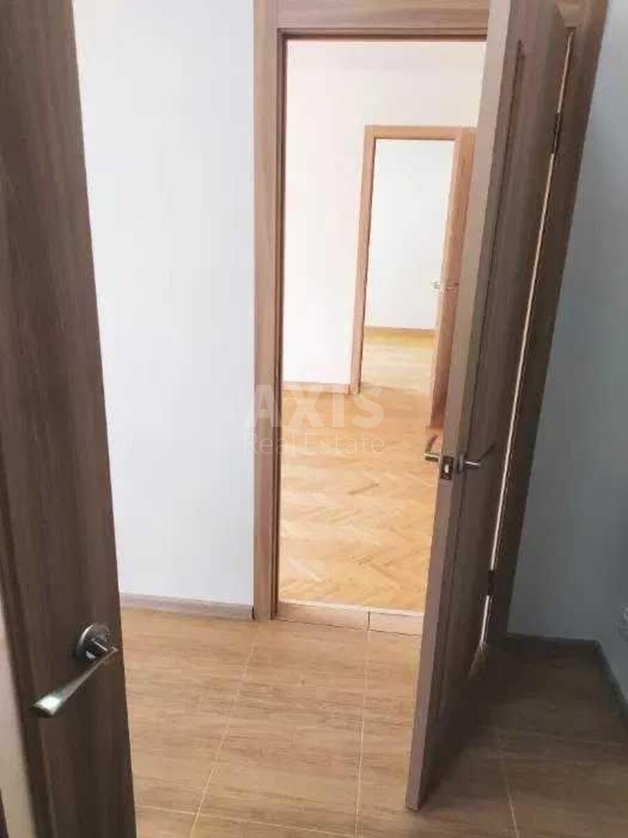 Офис бул. Леси Украинки 26, 50м23