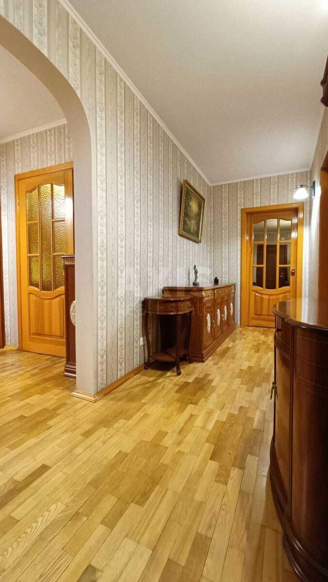 4k apartment vul. Myshugy Oleksandra 96018111