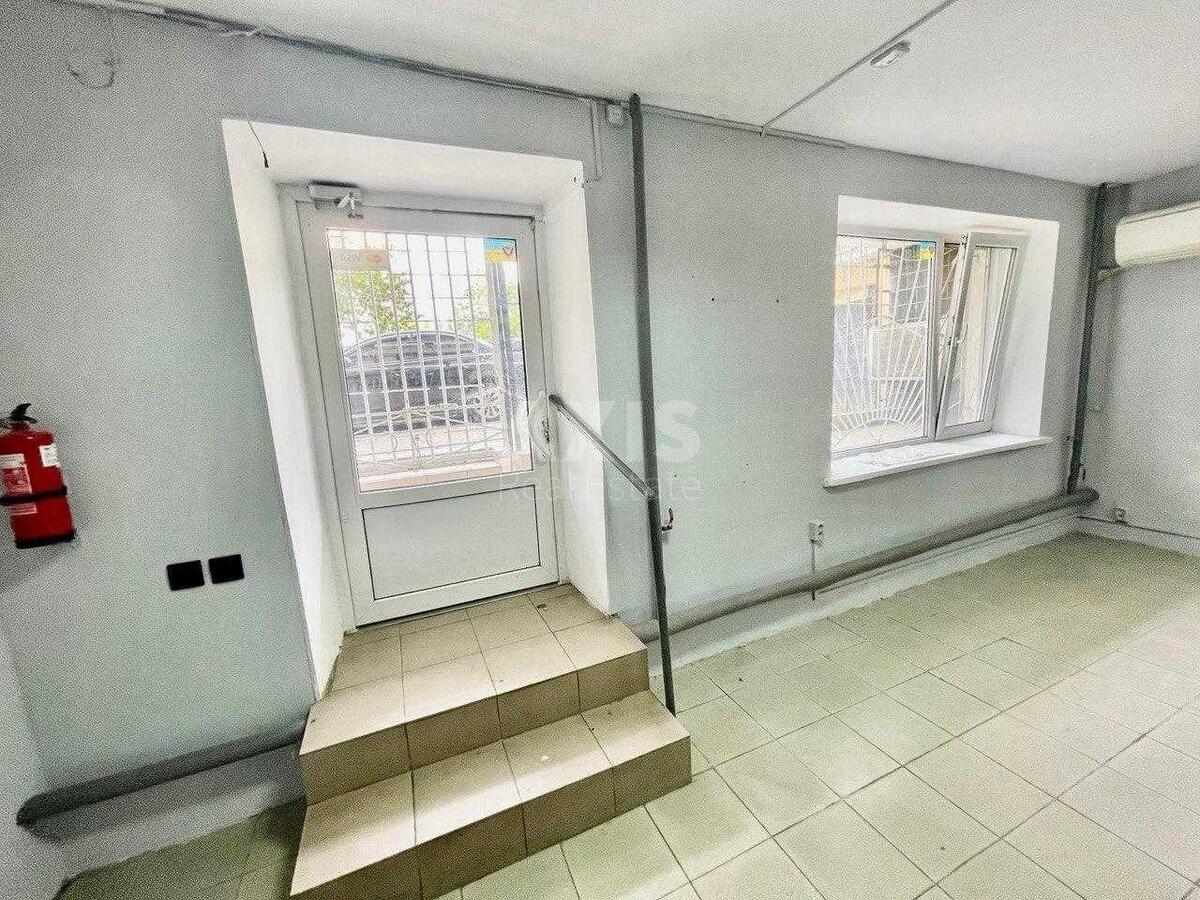 Объект торговли ул. Братьев Зеровых 14А, 40м2602132