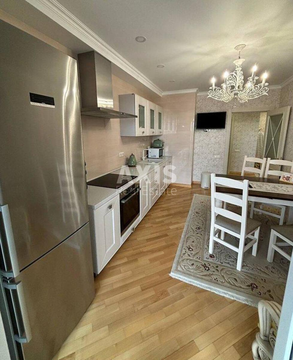 1k apartment vul. Glybochyc'ka 13