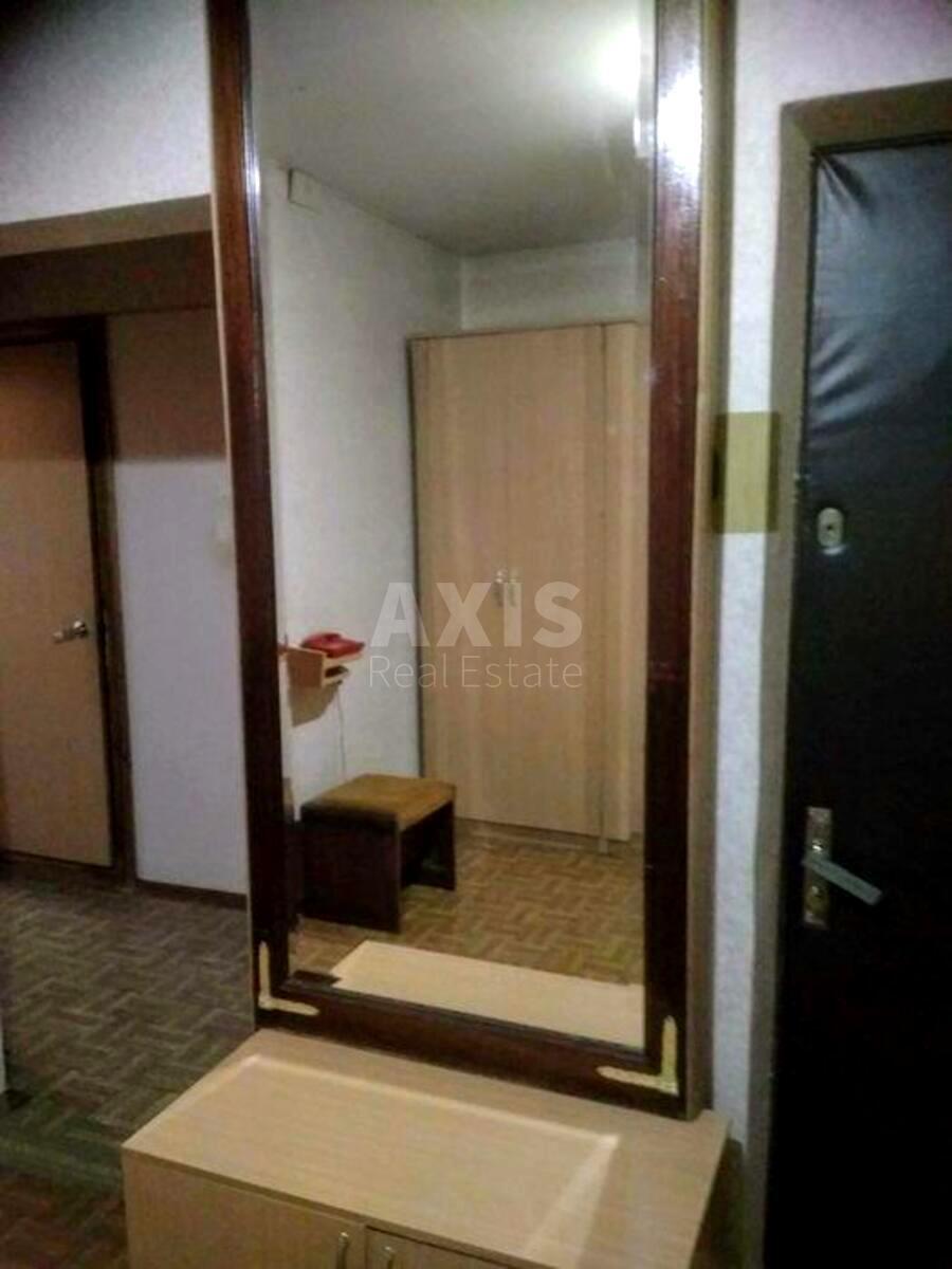 2к квартира ул. Драгоманова 14614705