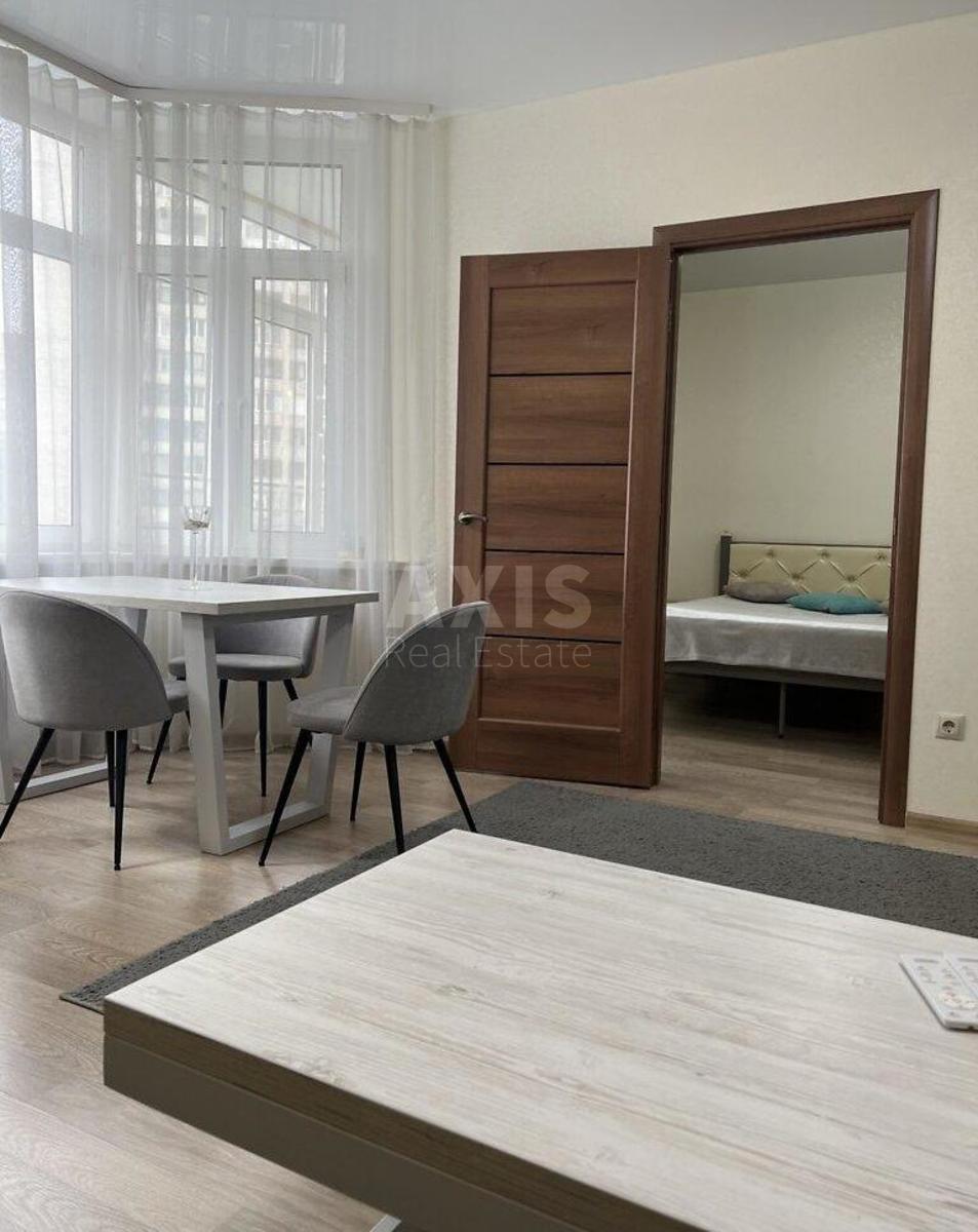 2k apartment vul. Lypkivs'kogo Vasylja Mytropolyta 37Б1