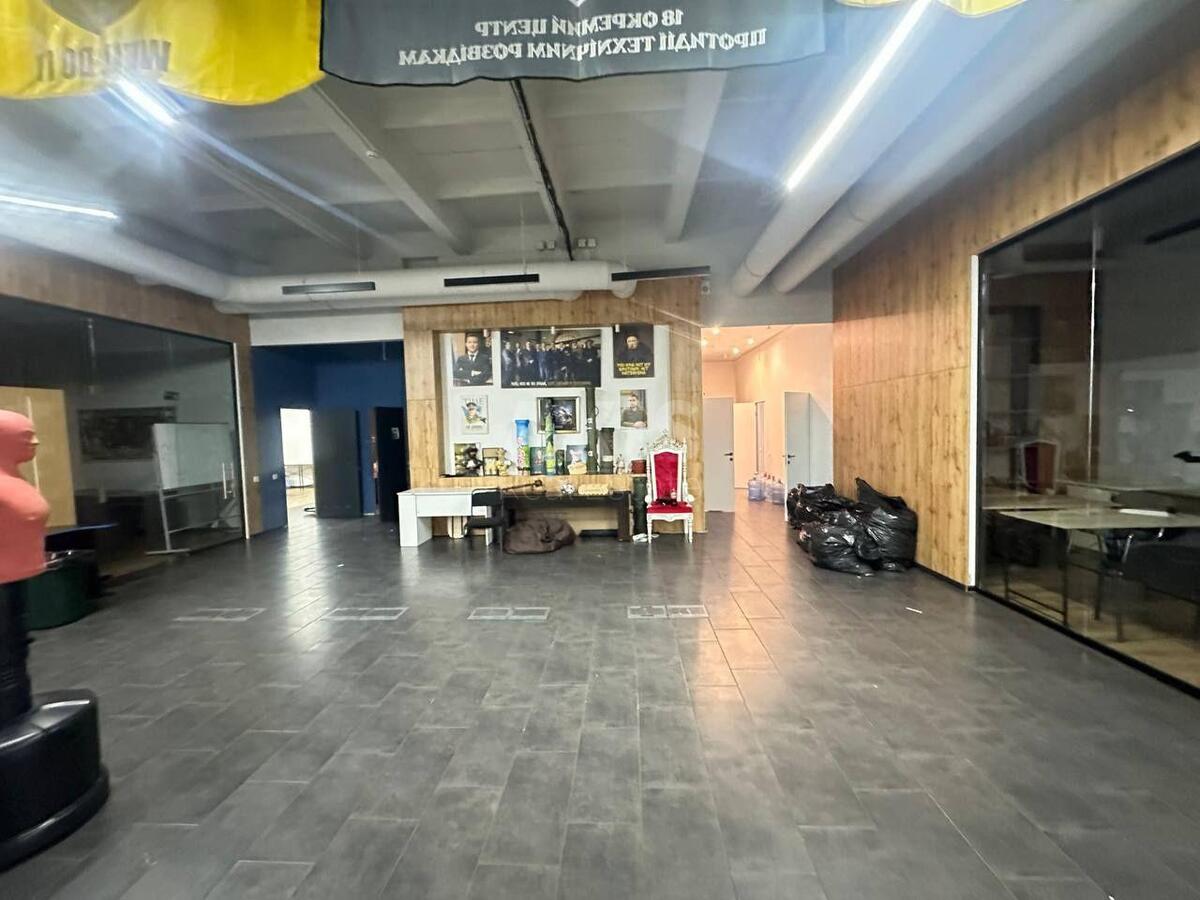Office vul. Knyaziv Ostrozkykh 23, 1167m2625780