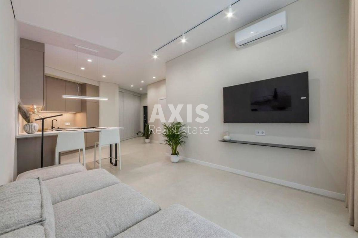 1k apartment pl. Peremogy 112