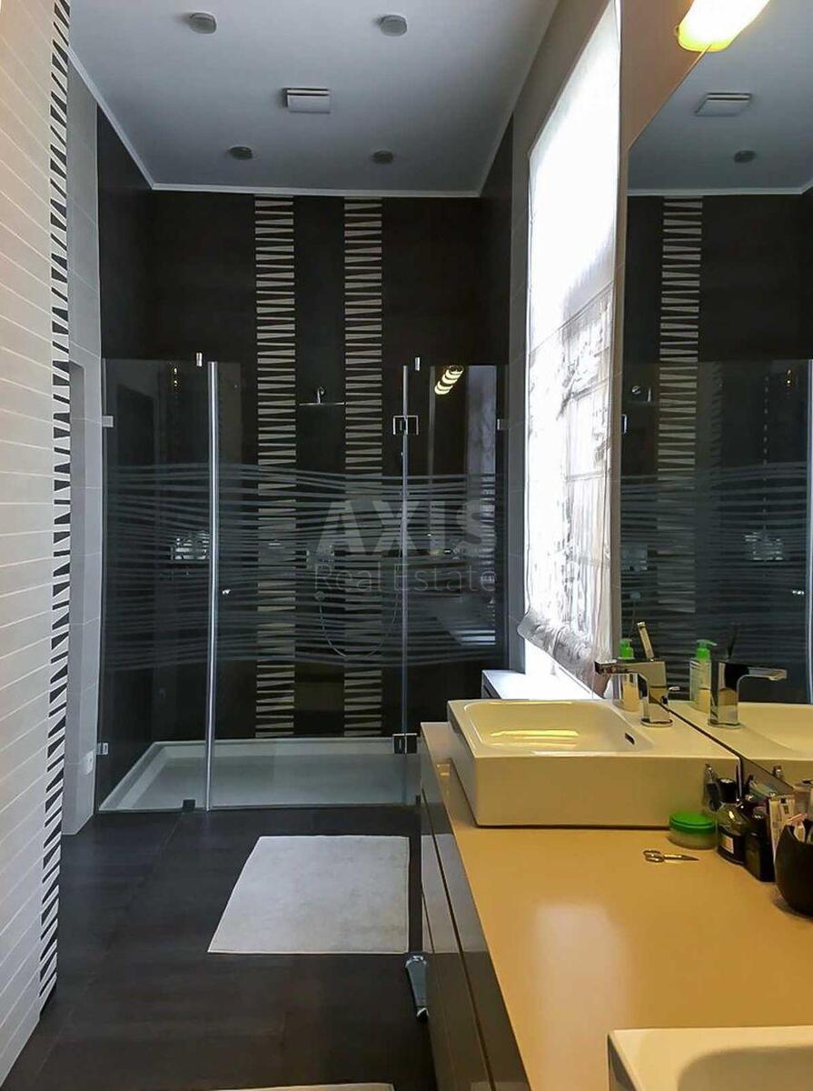 5k apartment vul. Ljuterans'ka 1614
