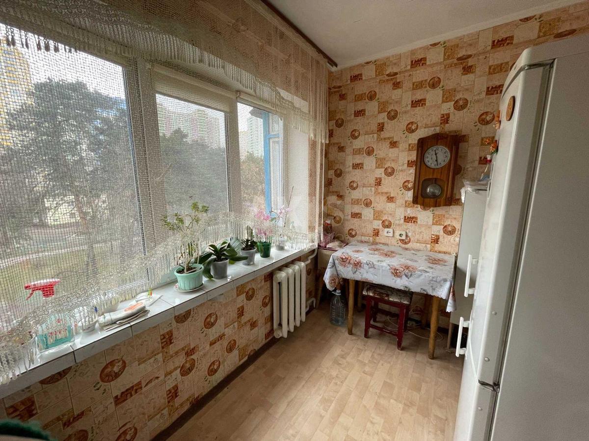 2к квартира бул. Перова 8421526