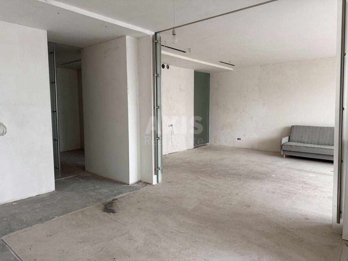 4k apartment vul. Mykil's'ko-Slobids'ka 1А2