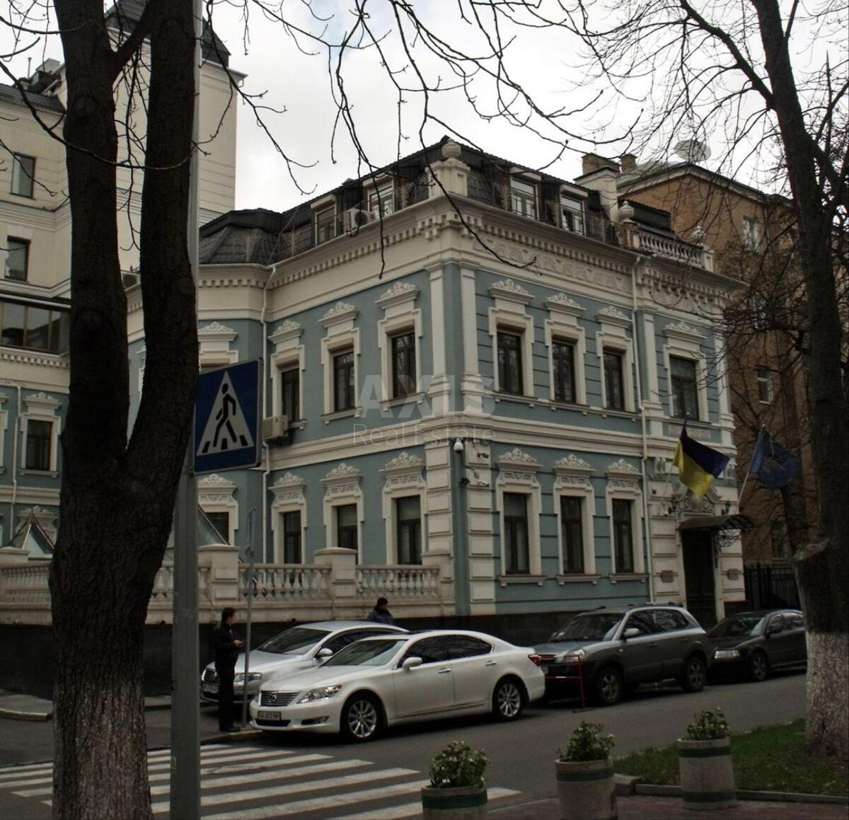 Объект сервиса ул. Липская 17, 1500м22