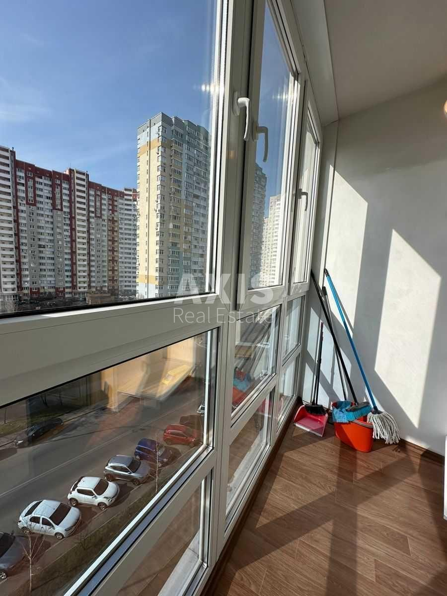 1к квартира ул. Русовой Софии 78