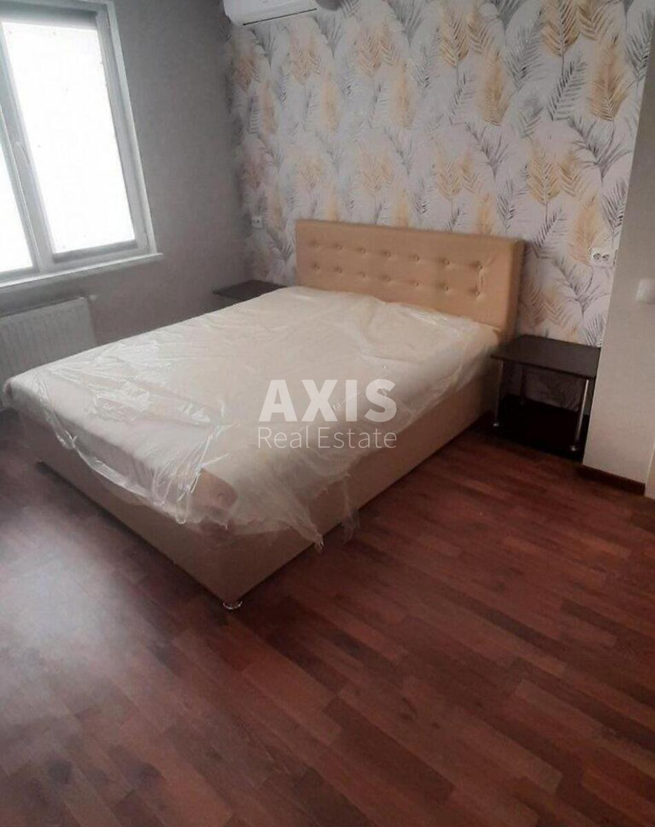 1k apartment vul. Berkovec'ka 6А4