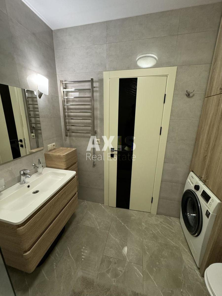 3к квартира ул. Златоустовская 300