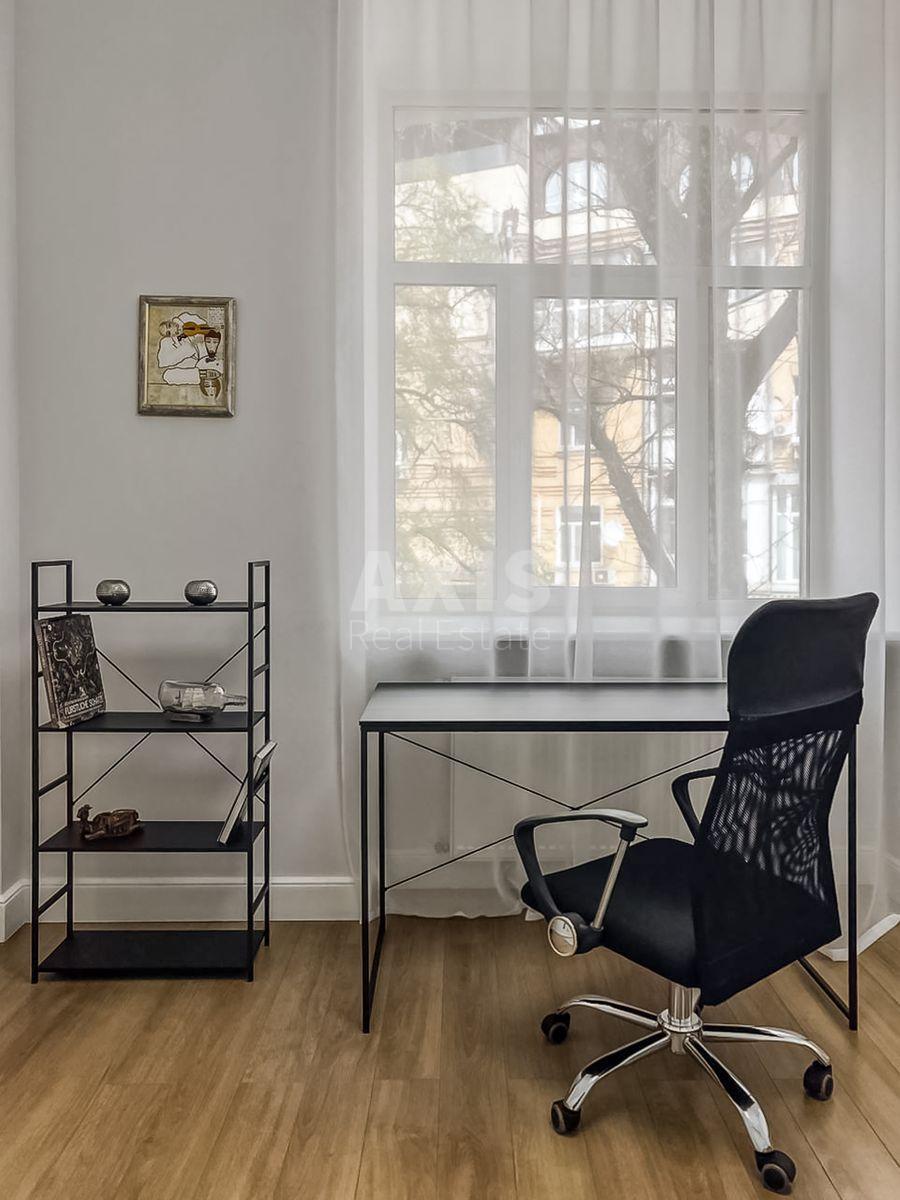 3k apartment vul. Stanislavs'kogo 31