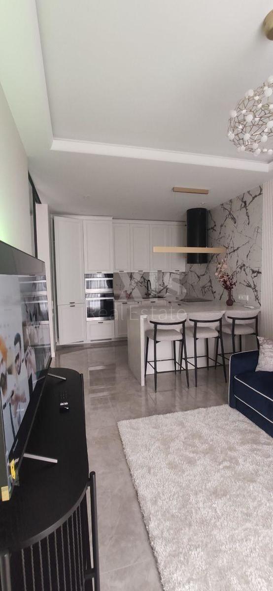 2k apartment vul. Myhajla Maksymovycha 26Г