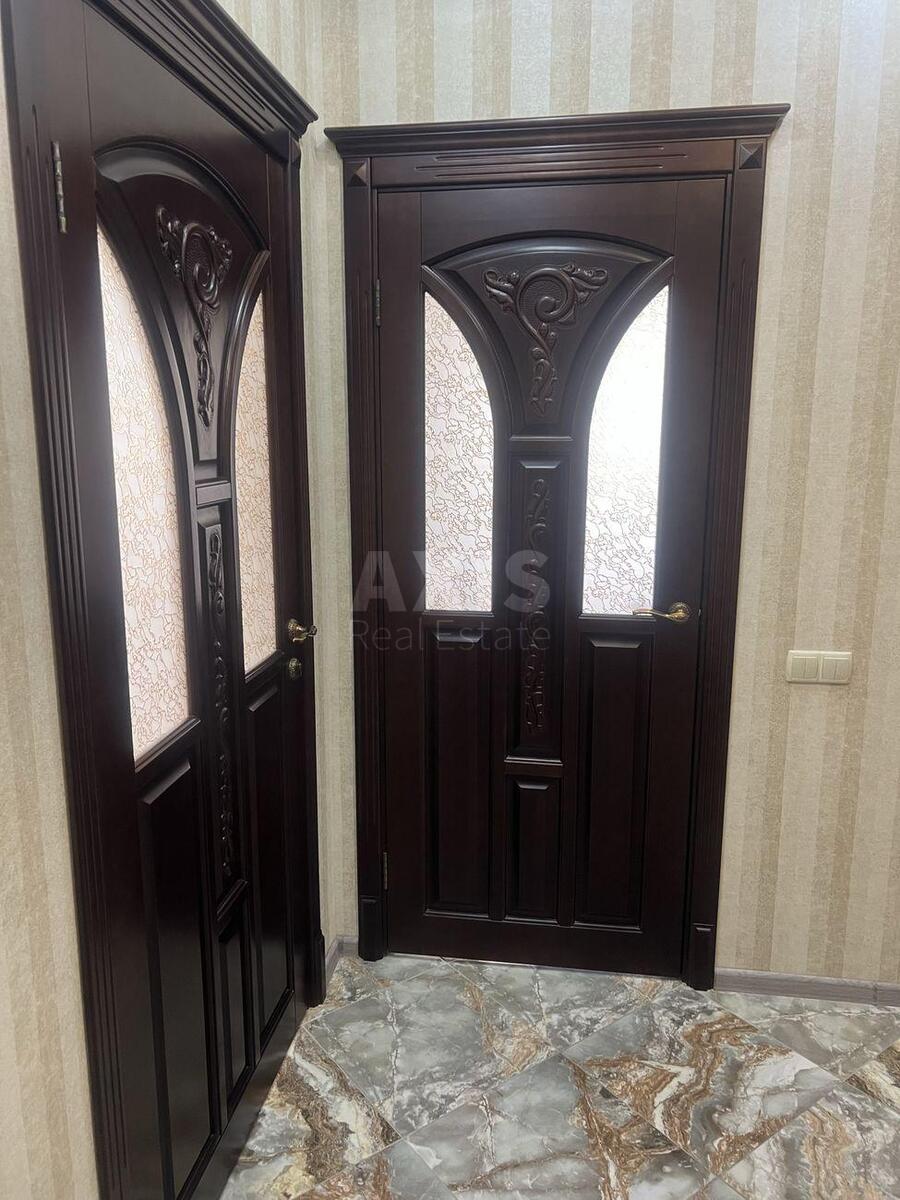 2k apartment vul. Revuc'kogo 9603409