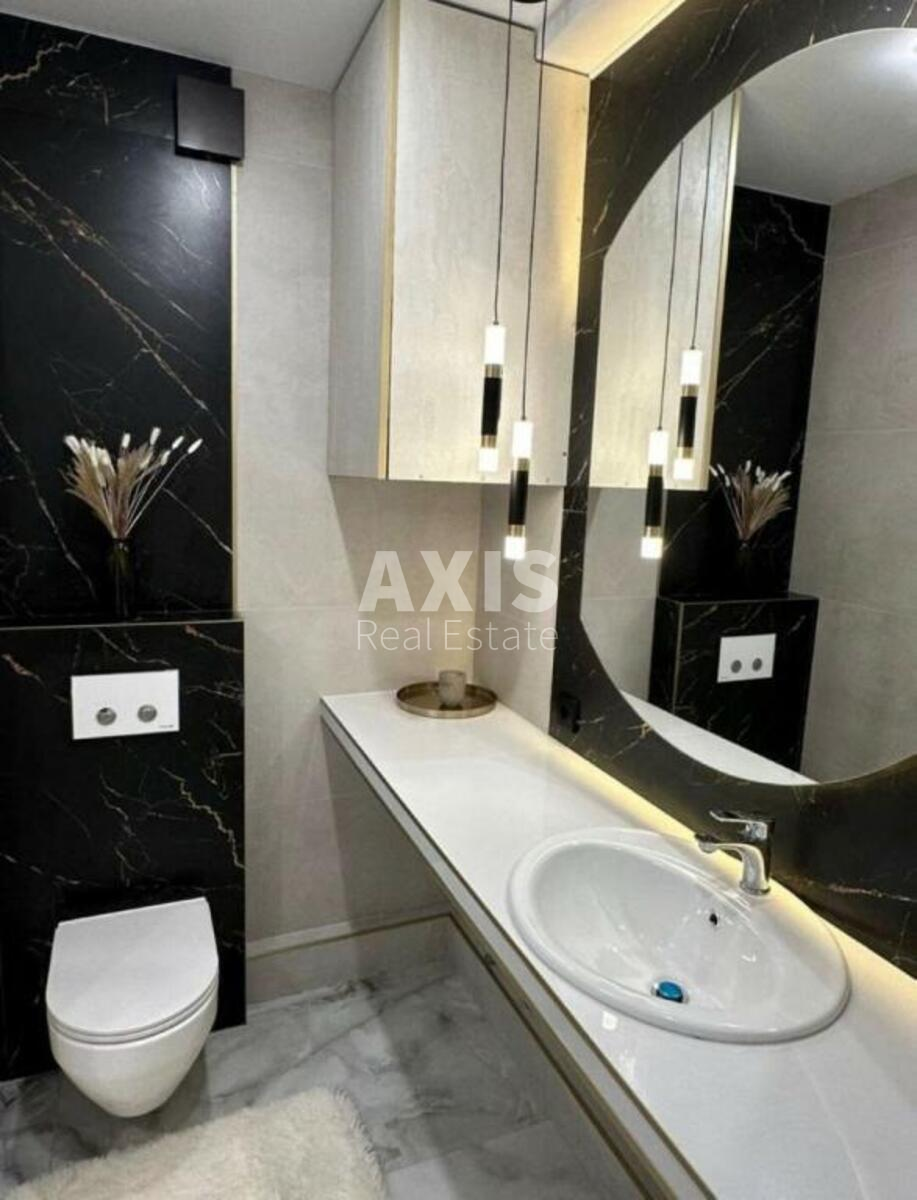 1k apartment vul. Myhajla Maksymovycha 266