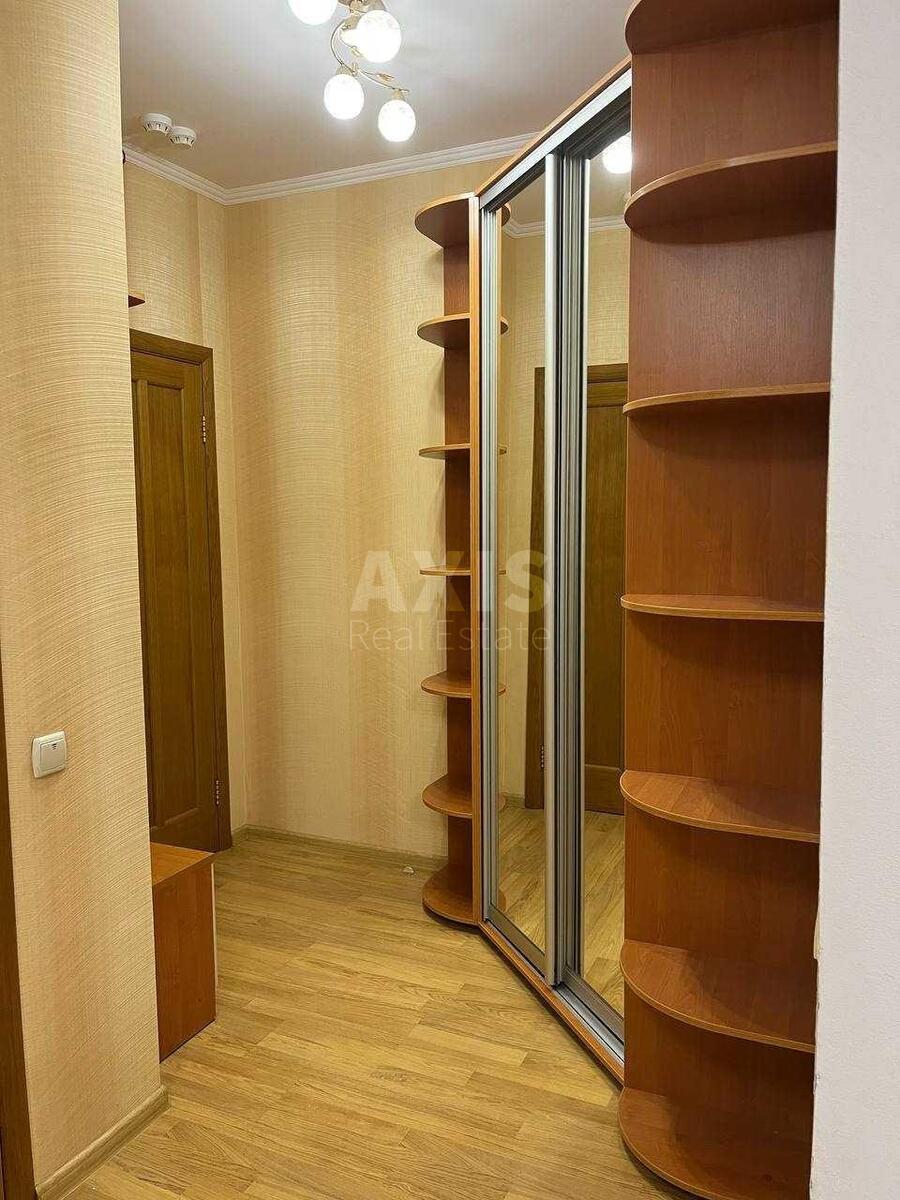 2к квартира пр-т Навои Алишера 69596409