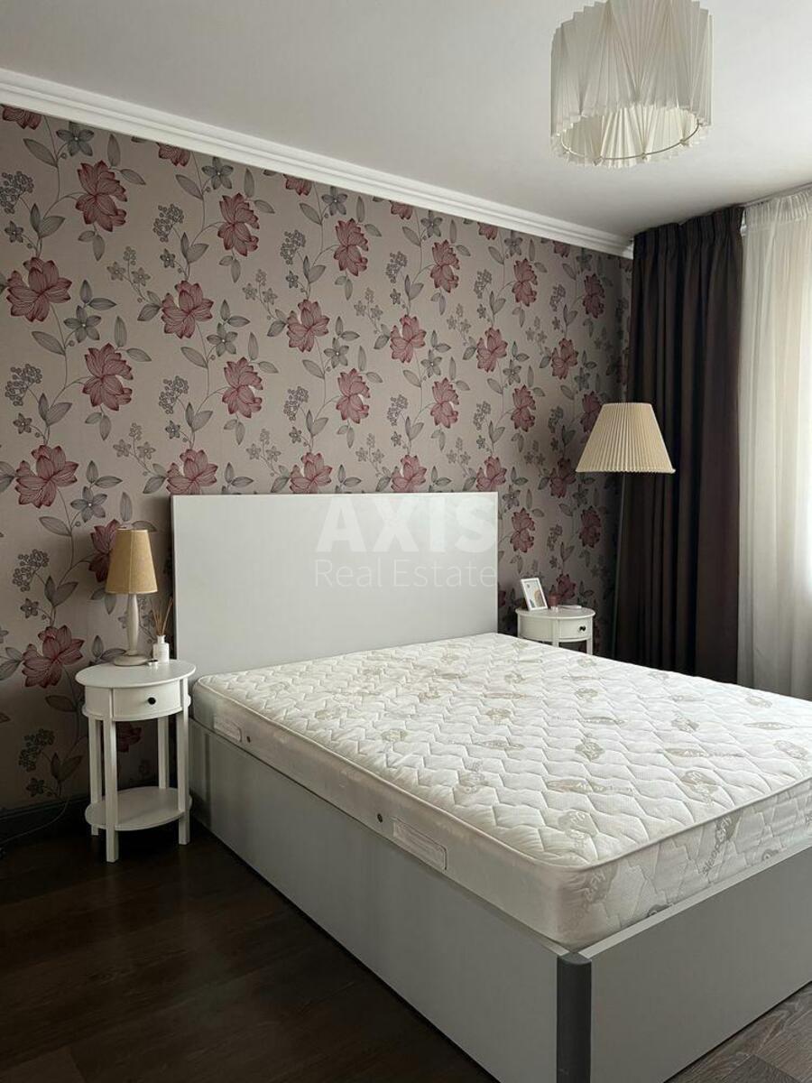 1k apartment vul. Degtjarivs'ka 25А7