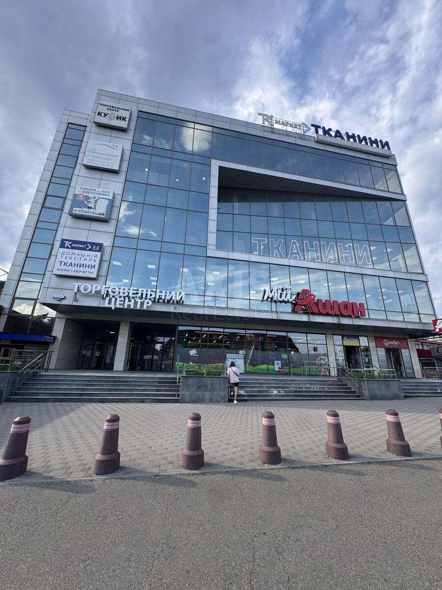 Trade object vul. Malyshka Andrija 3, 280m2