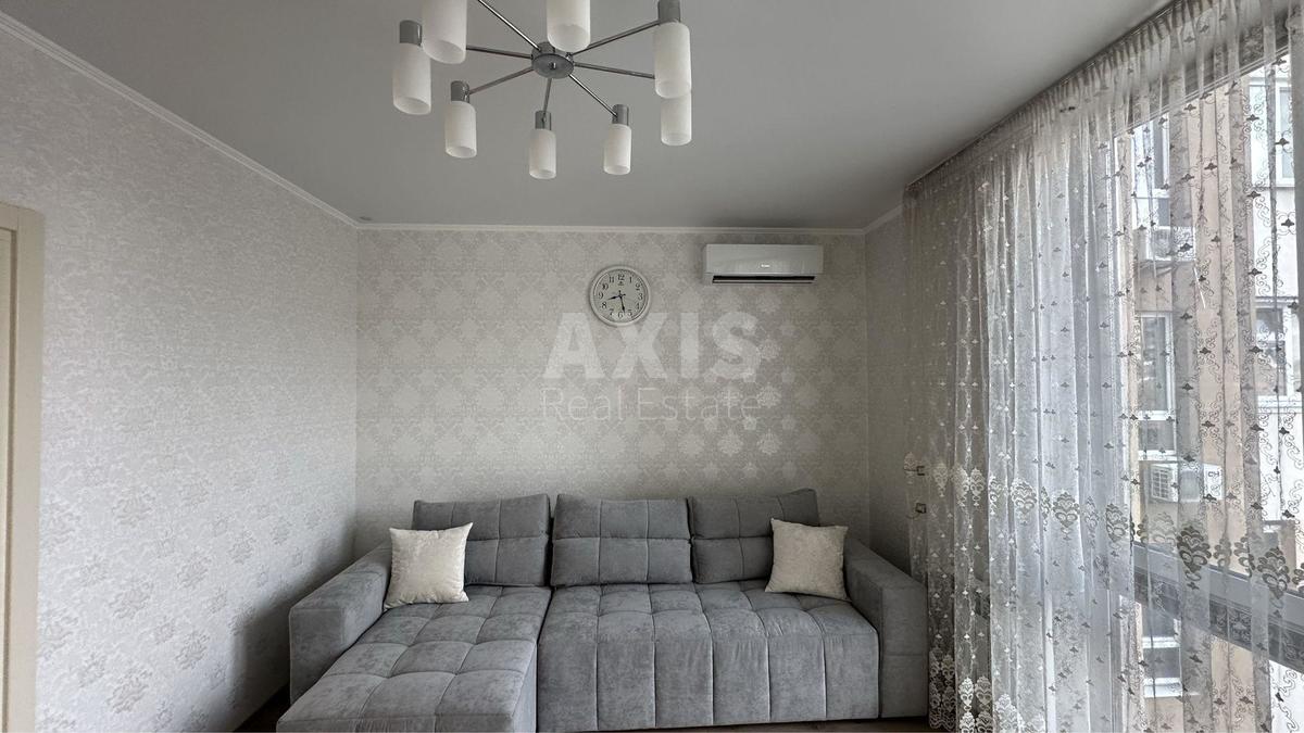 2k apartment vul. Demii'vs'ka 130
