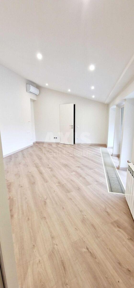 4k apartment nab. Dniprovs'ka 19А6006018