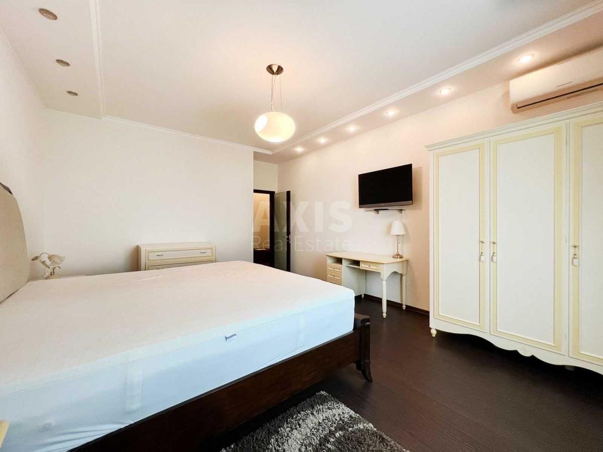2k apartment vul. Zvirynec'ka 595