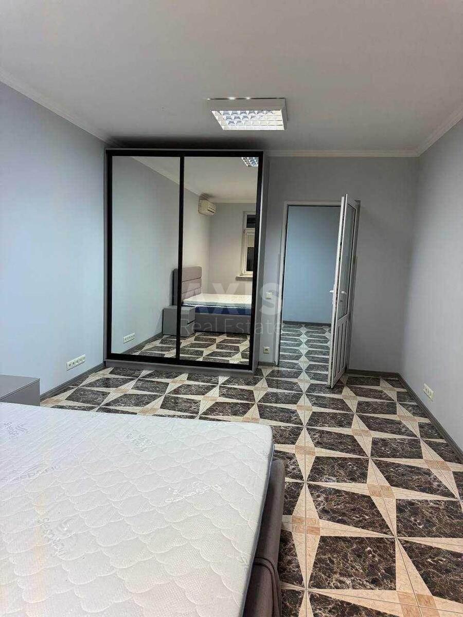 Office vul. Myshugy Oleksandra 2, 130m2601642