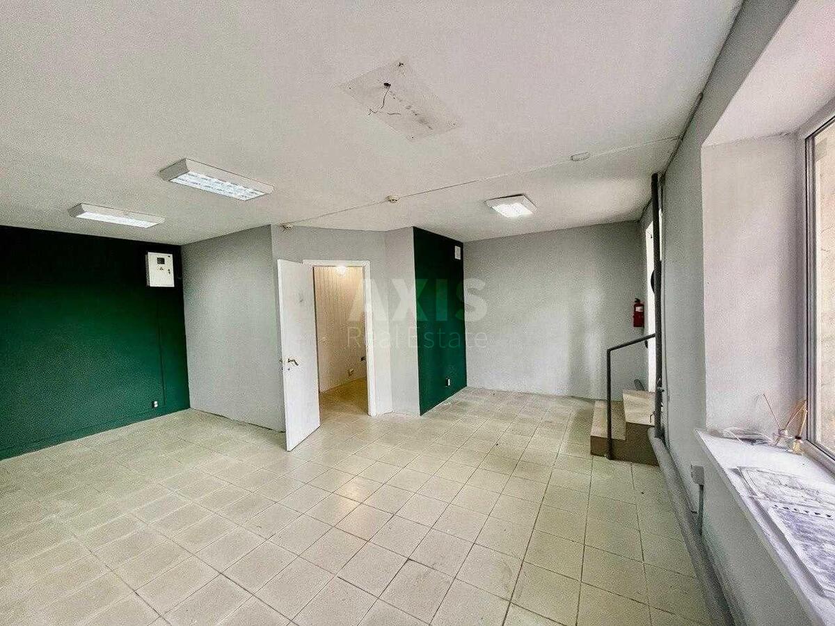 Объект торговли ул. Братьев Зеровых 14А, 40м2602133