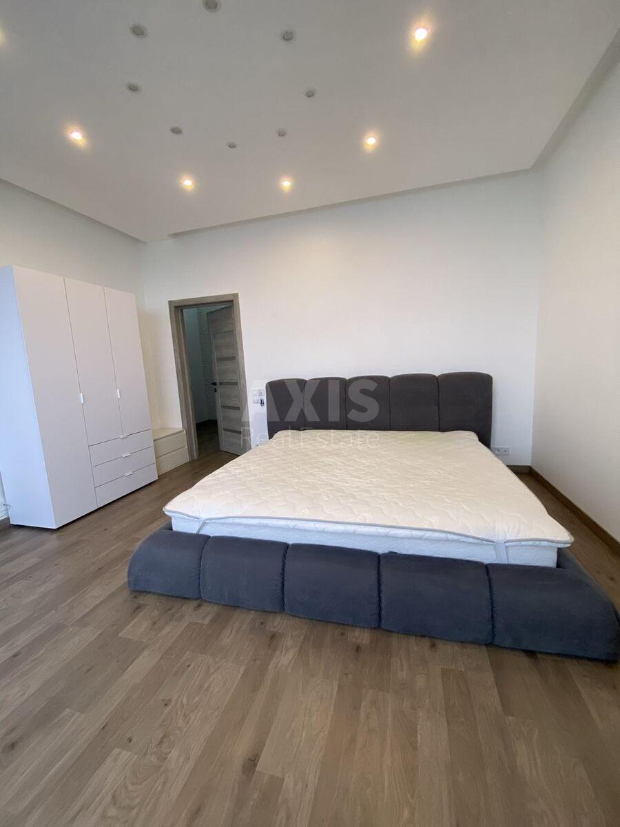 3k apartment vul. Demii'vs'ka 131