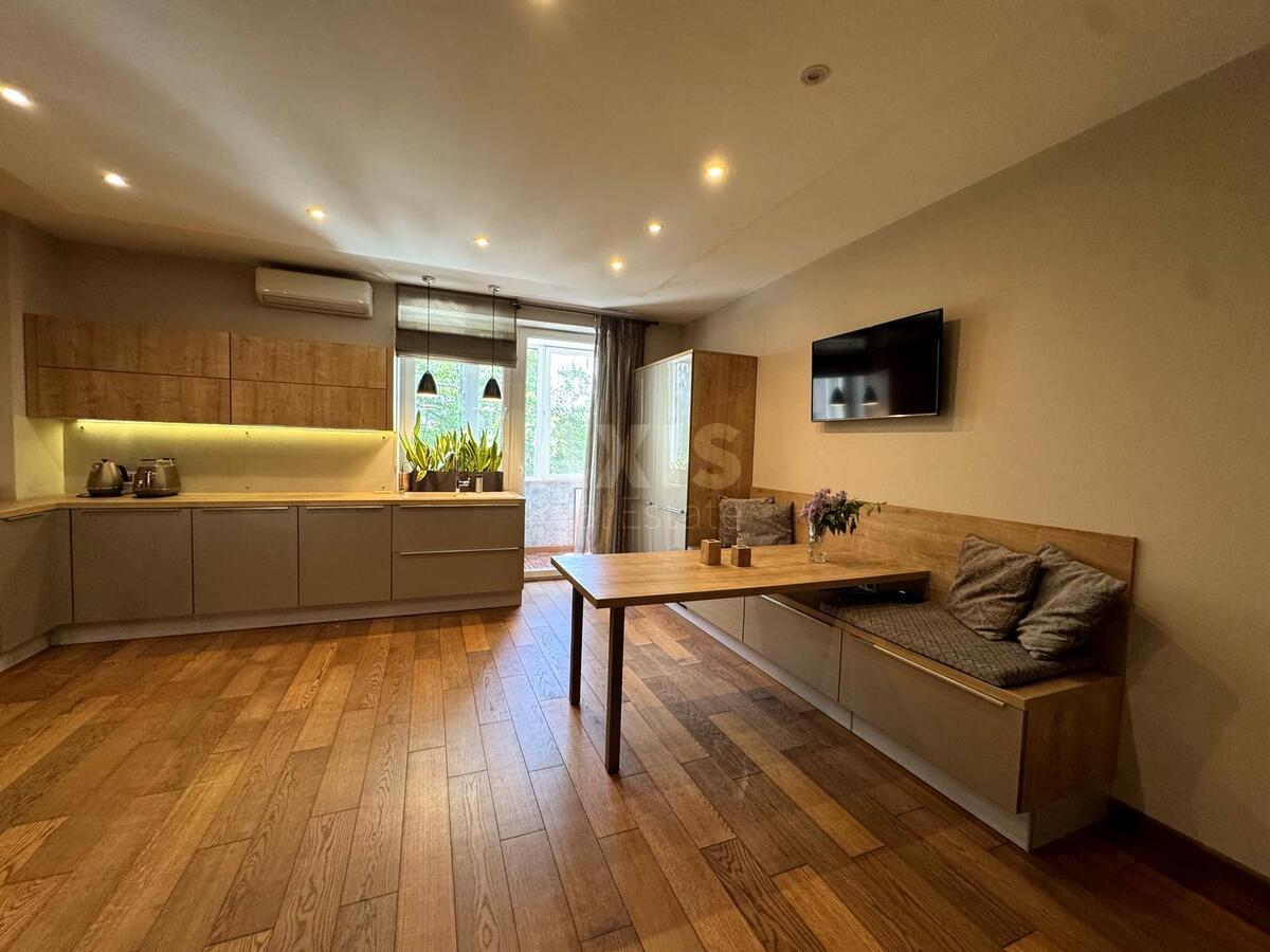 3k apartment vul. Mezhygirs'ka 28615160