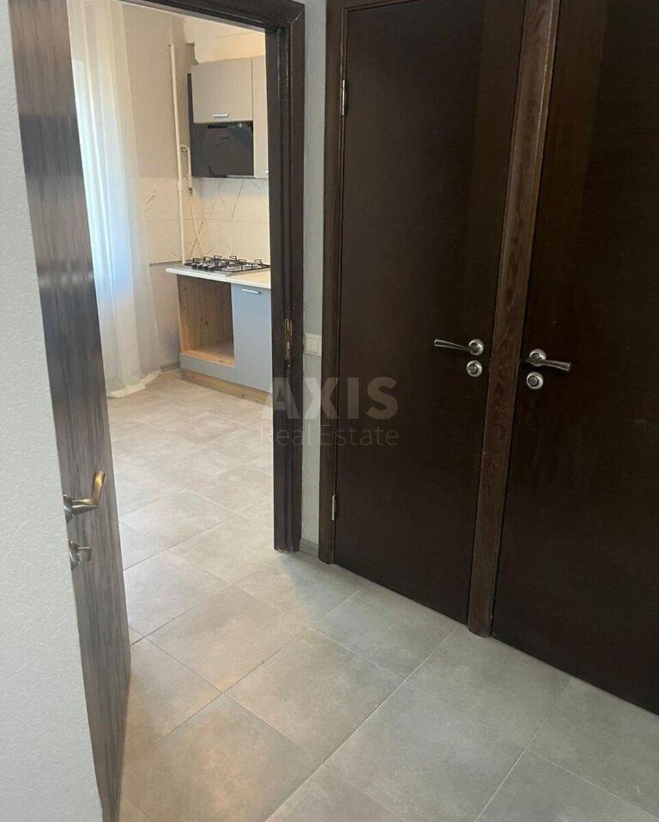 2к квартира ул. Вышгородская 34/1571716