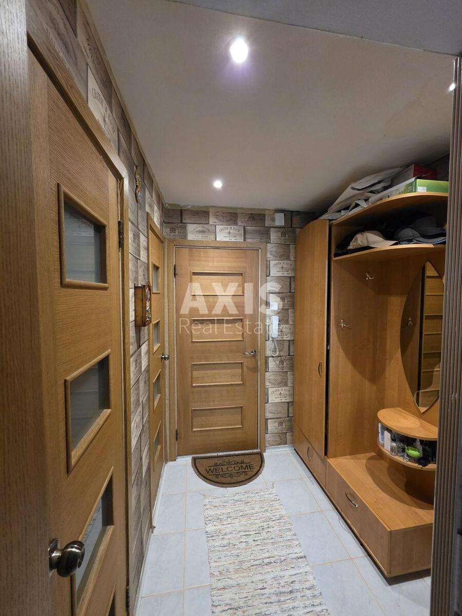 1k apartment vul. Oleksandra Makhova 1615578