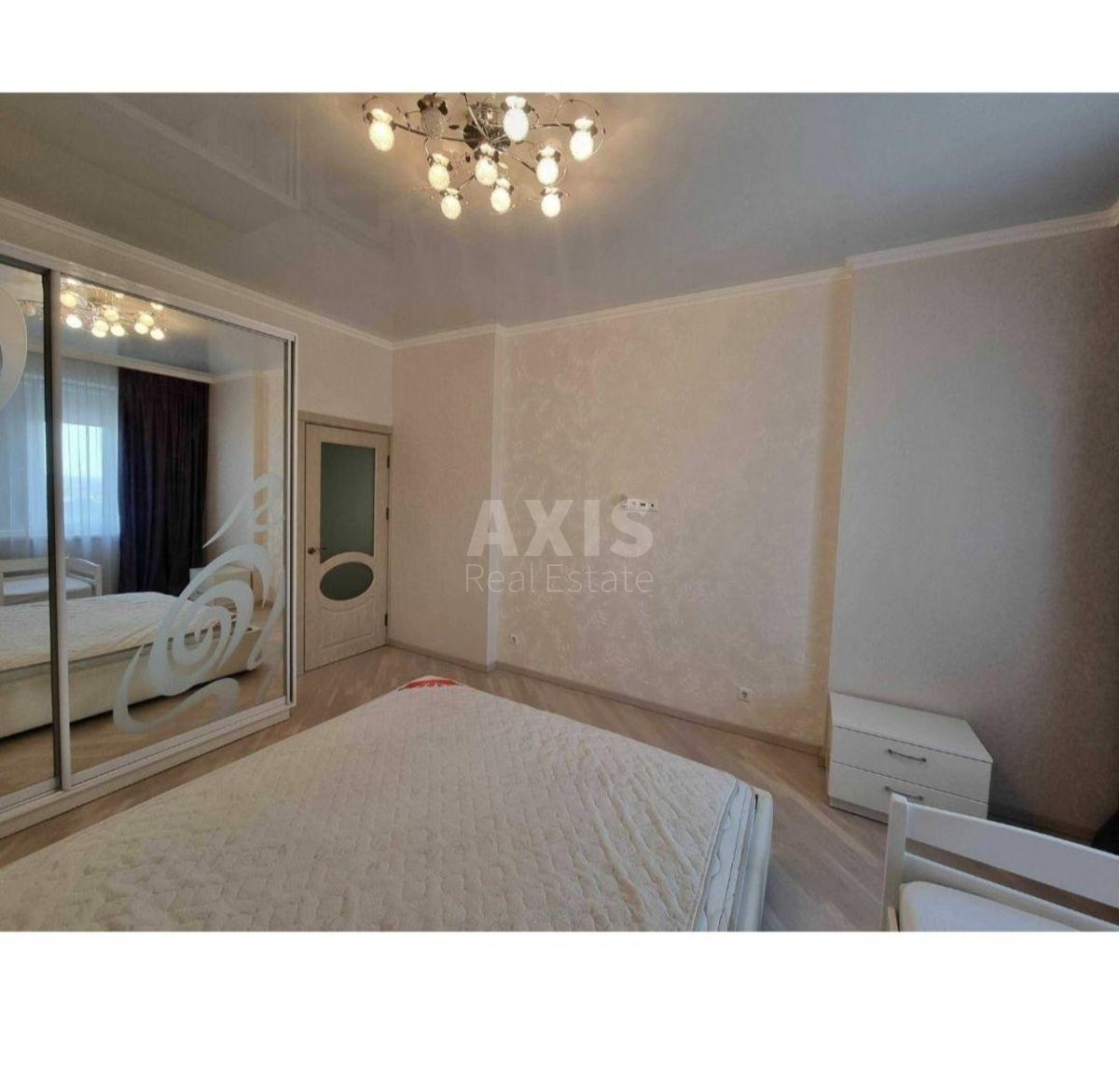 1k apartment nab. Dniprovs'ka 181