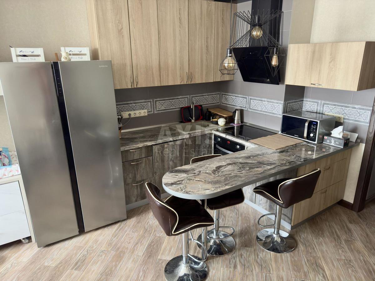 1k apartment shose Harkivs'ke 1880