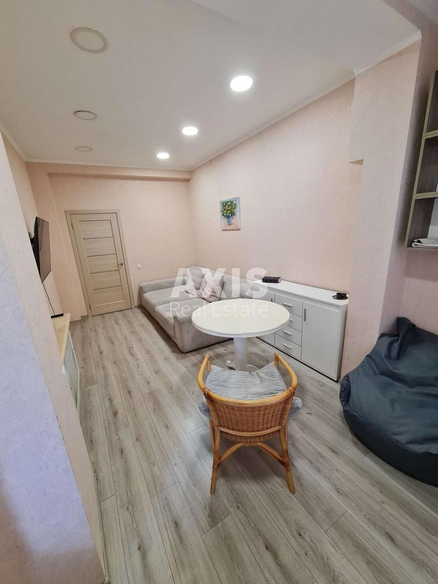 3k apartment vul. Tarasivs'ka 2239834