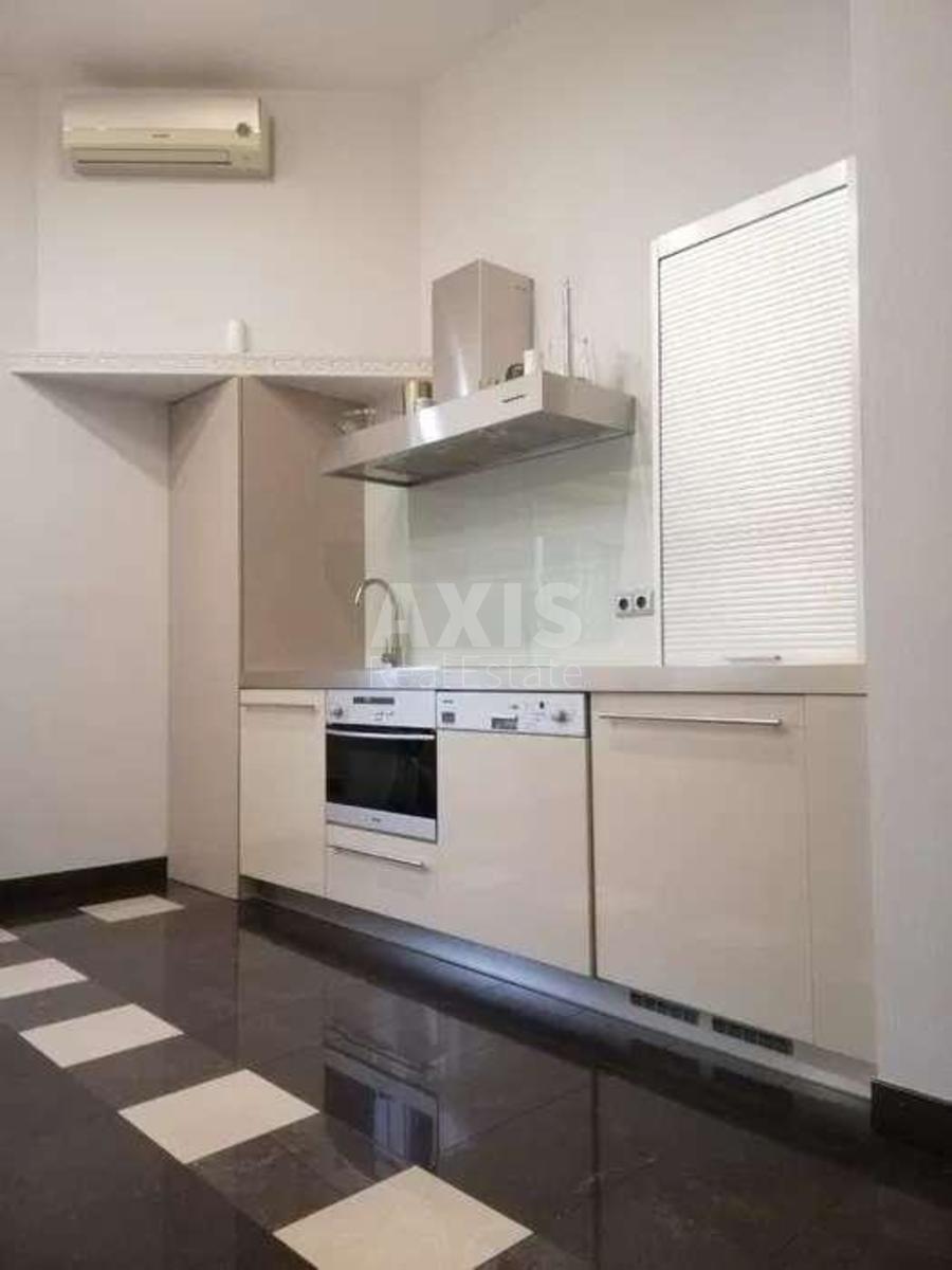 2k apartment vul. Kudri Ivana 1Б