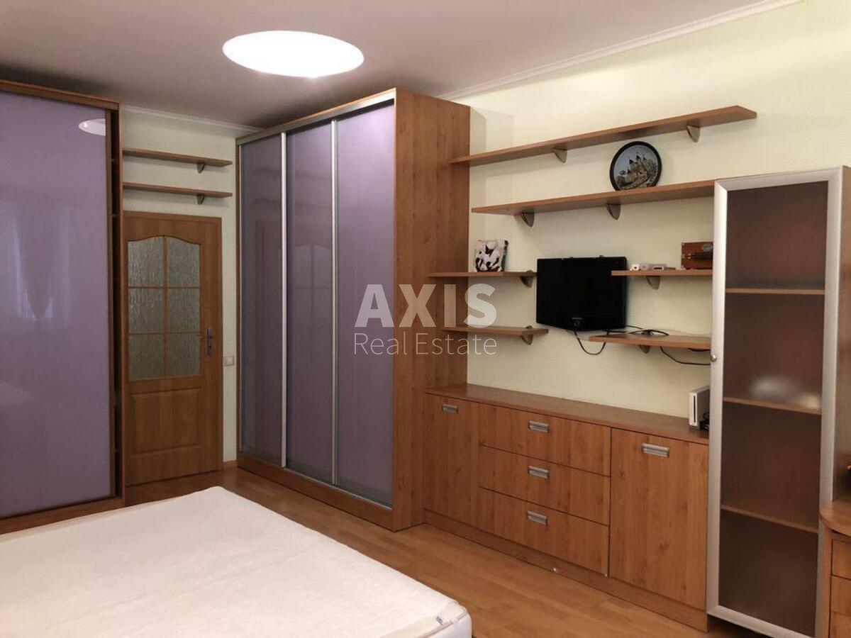 3k apartment pr-t Geroi'v Stalingrada 81