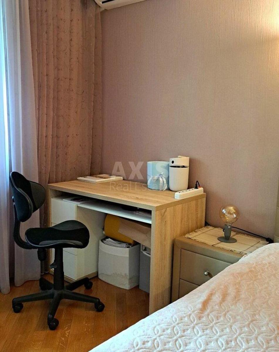 2k apartment vul. Shovkovychna 206
