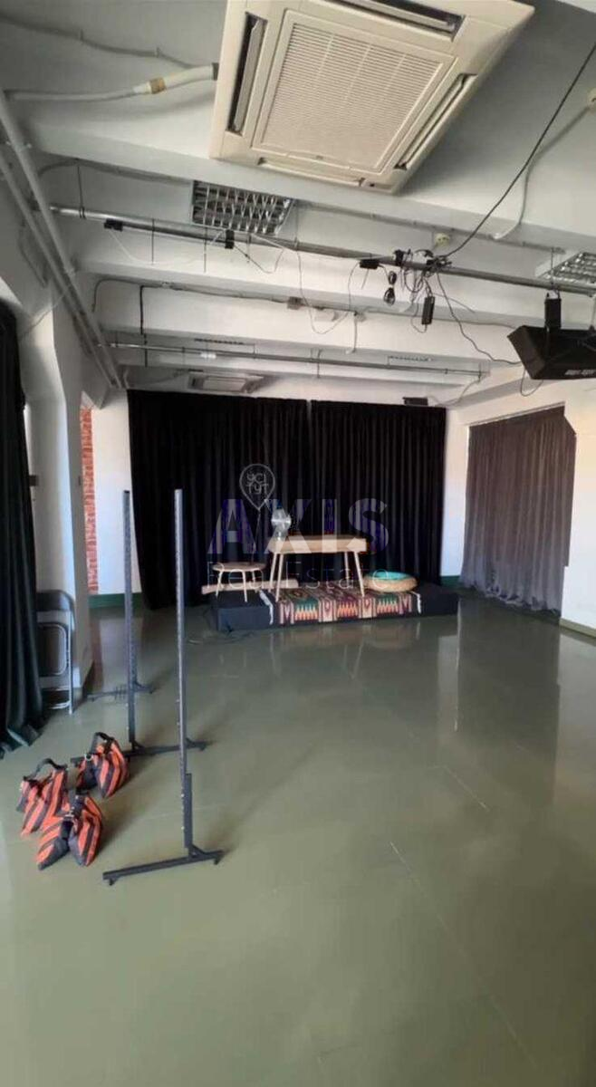 Office vul. Verhnij Val 2, 110m2585884