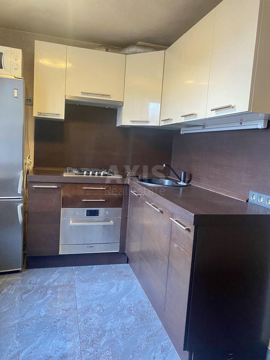 1k apartment prov. Vynogradnyj 61