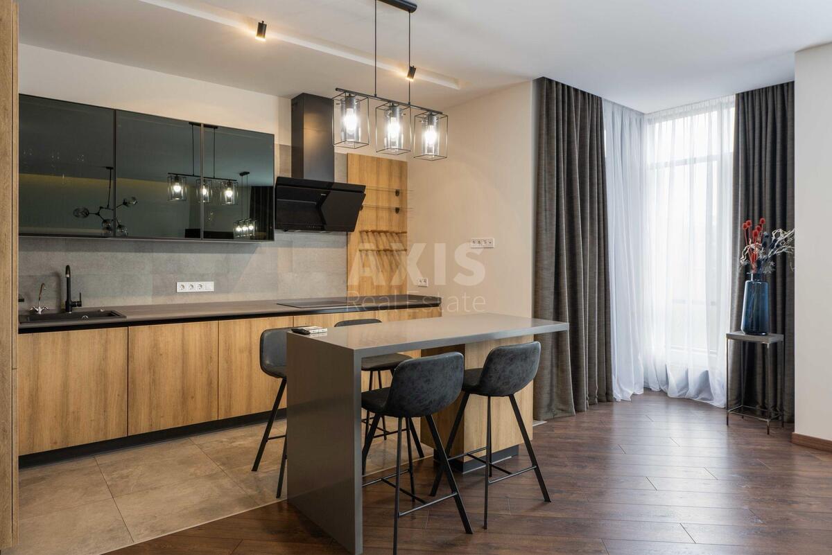3k apartment vul. Strutyns'kogo Sergija 20