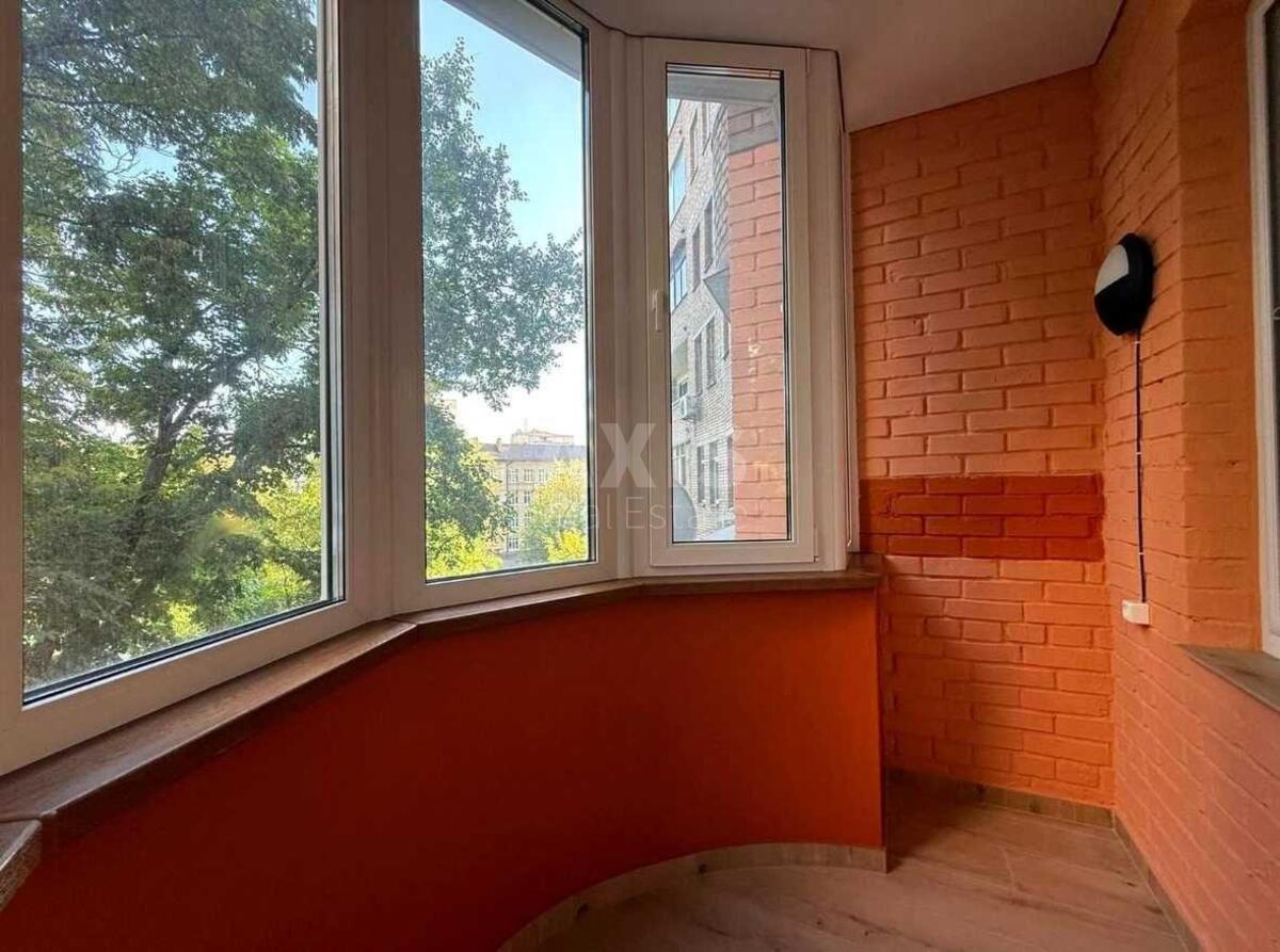 3k apartment vul. Gogolivs'ka 37/26200710