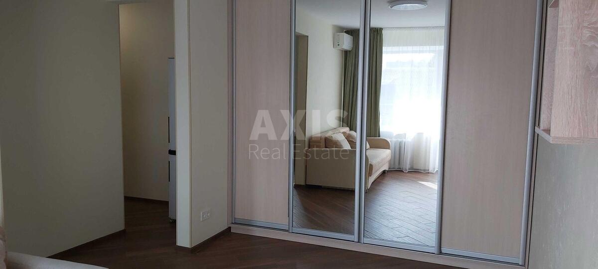 1k apartment vul. Vyborz'ka 875