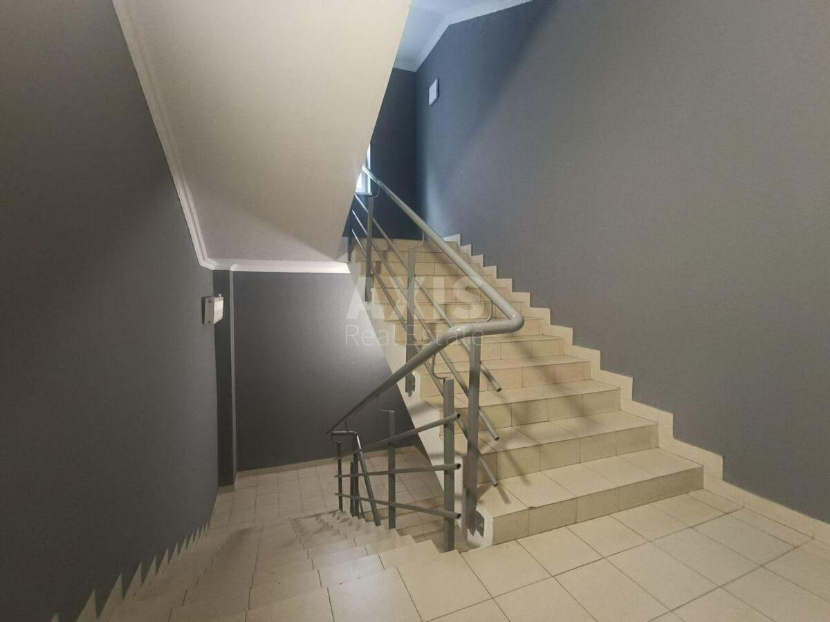Office vul. Jevgena Konoval'cja 36Д, 163m2578708