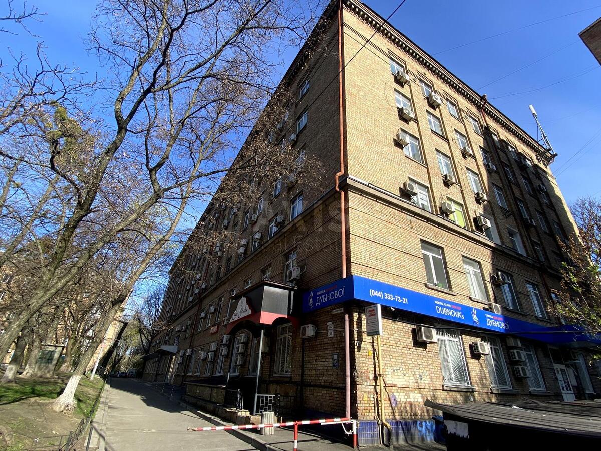 Office vul. Jevgena Konoval'cja 31, 1074m2622610