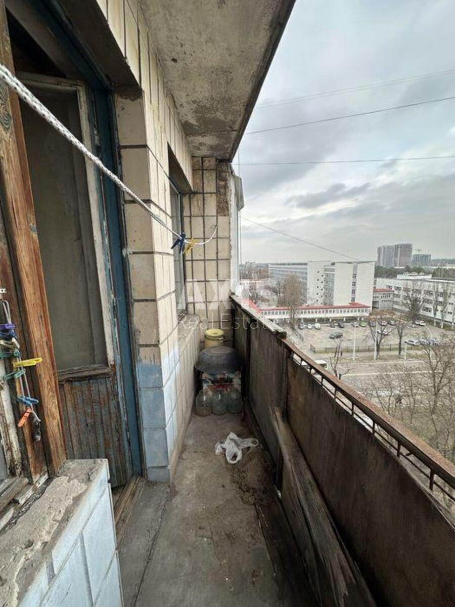 1к квартира вул. Мілютенка 34