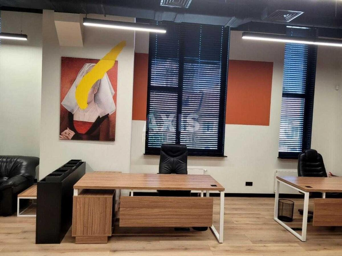 Офис ул. Московская 8Б, 100м22