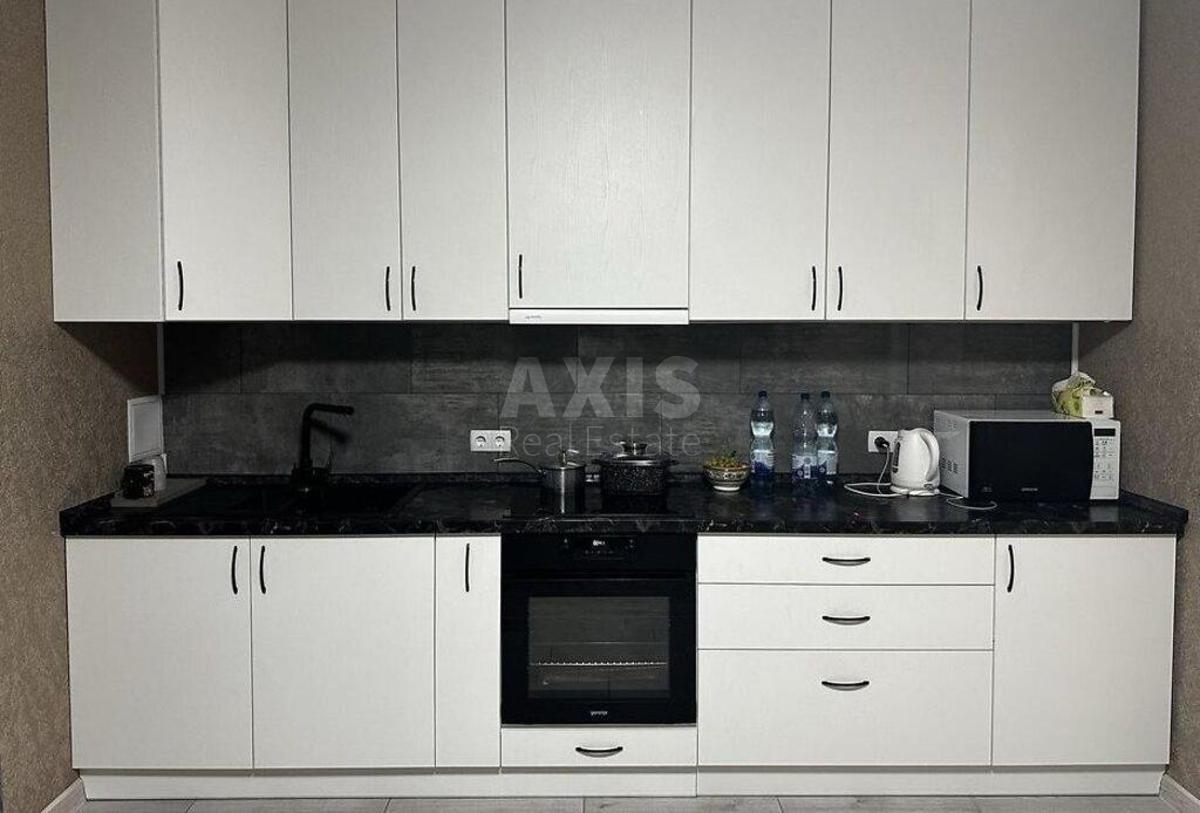 2k apartment vul. Rodyny Kristeriv 200