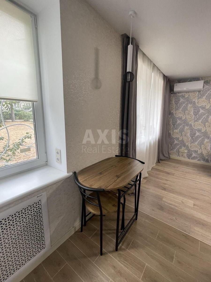 1k apartment vul. Minina 32