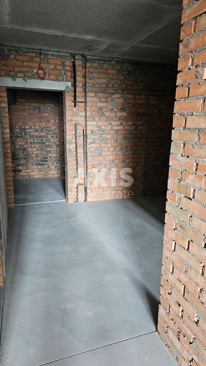 1k apartment vul. Sverstjuka Jevgena 542